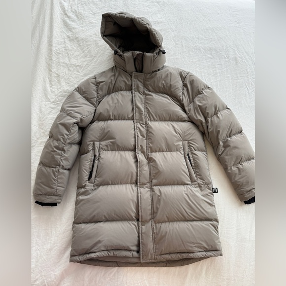 Aritzia Jackets & Blazers - Aritzia Superpuff